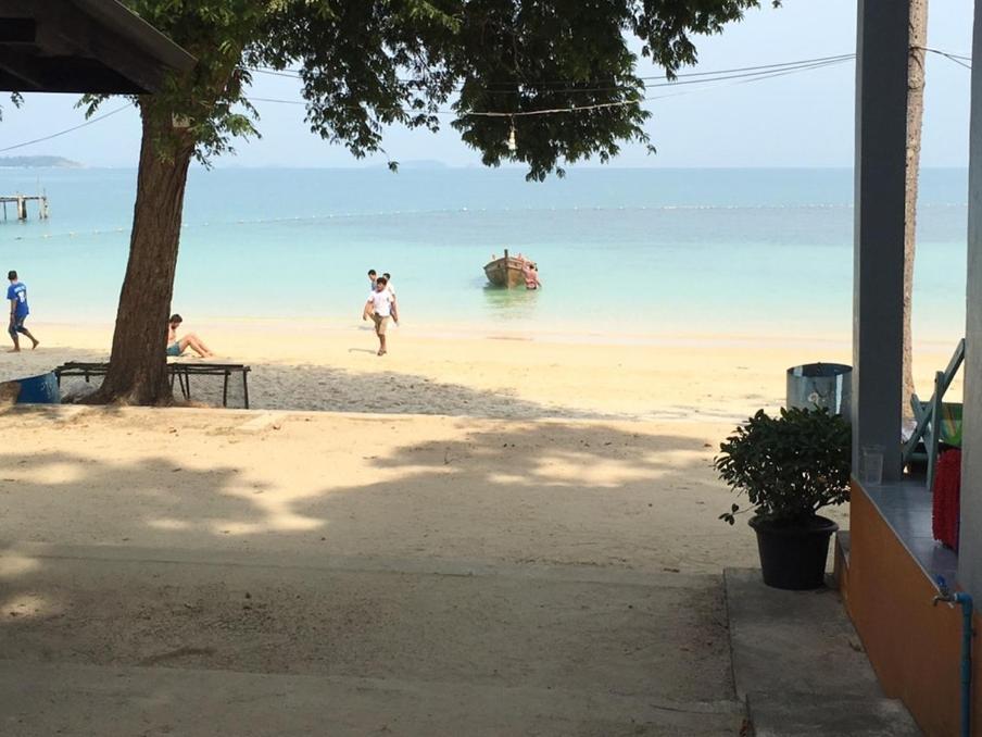 ลุงดำฮัทบีช Hotel Koh Samet Luaran gambar
