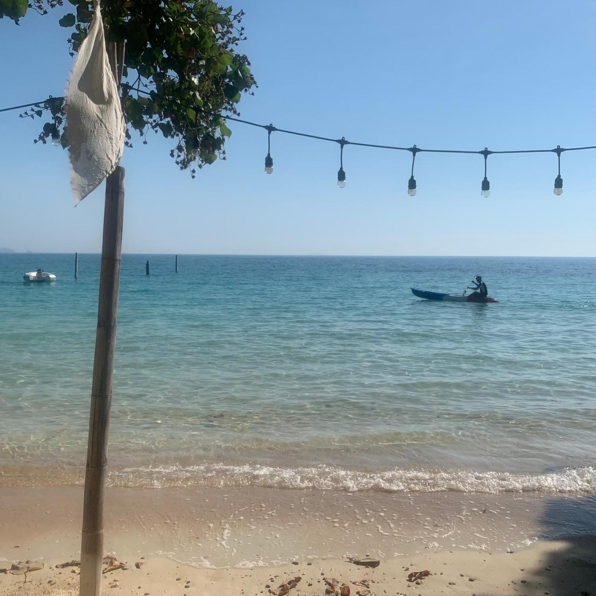 ลุงดำฮัทบีช Hotel Koh Samet Luaran gambar